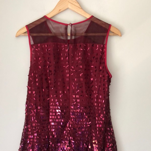 Just Taylor Red Sequin Dress - Picture 5 of 8